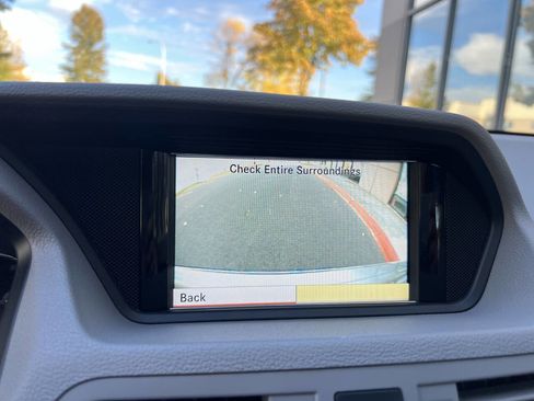 Used 2011 Mercedes-Benz E 350 Coupe image 23