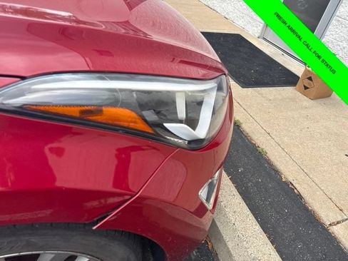 Used 2014 Hyundai Elantra SE w/ Option Group 02 FWD image 6