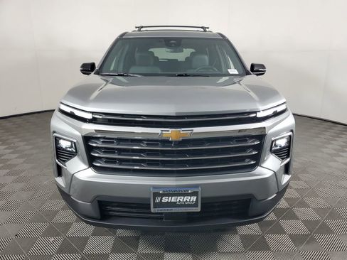 New 2026 Chevrolet Traverse LT w/ Sun and Wheel Package image 9