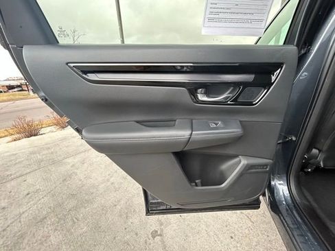 Used 2025 Honda CR-V EX-L image 22