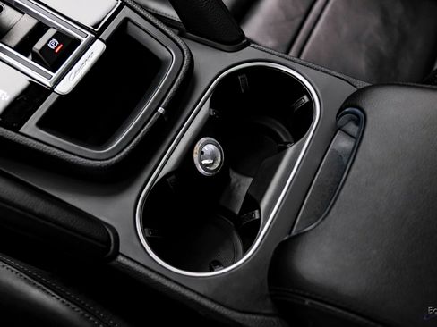 Used 2023 Porsche Cayenne image 56