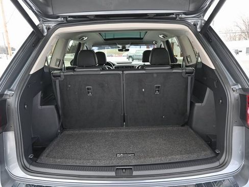 Used 2019 Volkswagen Atlas SEL Premium image 23