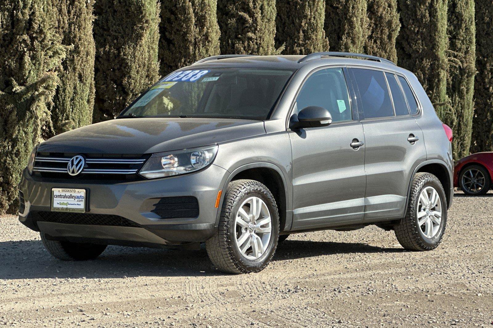 Used 2017 Volkswagen Tiguan S FWD image 7