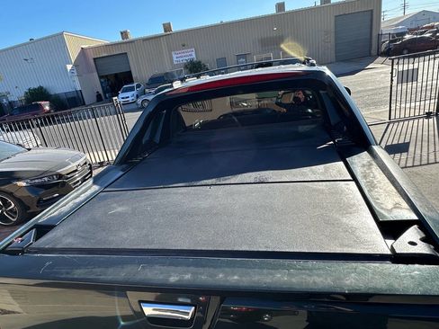 Used 2013 Chevrolet Avalanche LTZ image 6