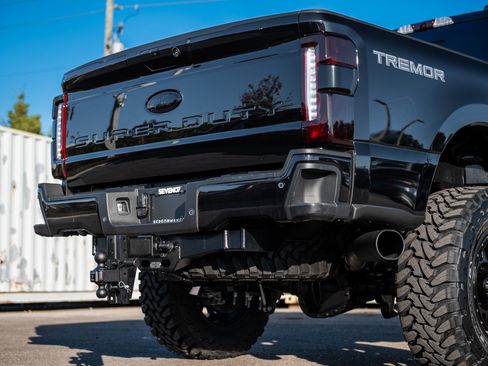 New 2025 Ford F250 Lariat w/ Lariat Ultimate Package image 35