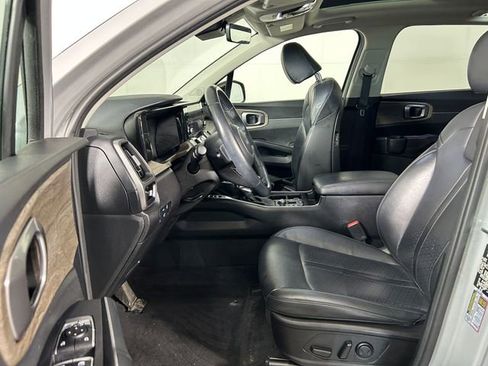 Used 2023 Kia Sorento X-Line EX image 12