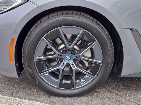 Used 2024 BMW i4 xDrive40i image 10