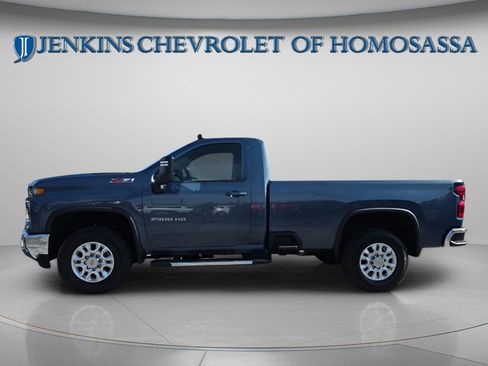 New 2025 Chevrolet Silverado 2500 LT w/ Convenience Package AWD/4WD image 9