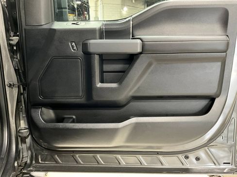 Used 2018 Ford F150 XLT w/ Equipment Group 302A Luxury AWD/4WD image 24