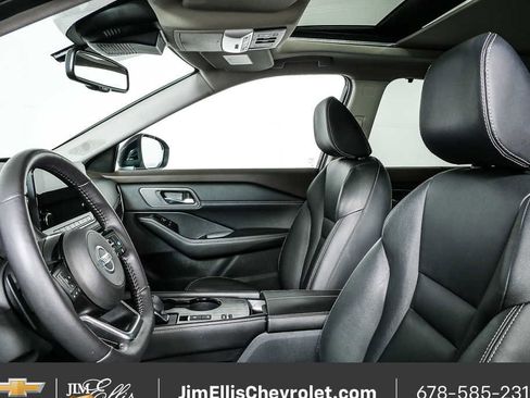 Used 2021 Nissan Rogue SL w/ Premium Package image 7