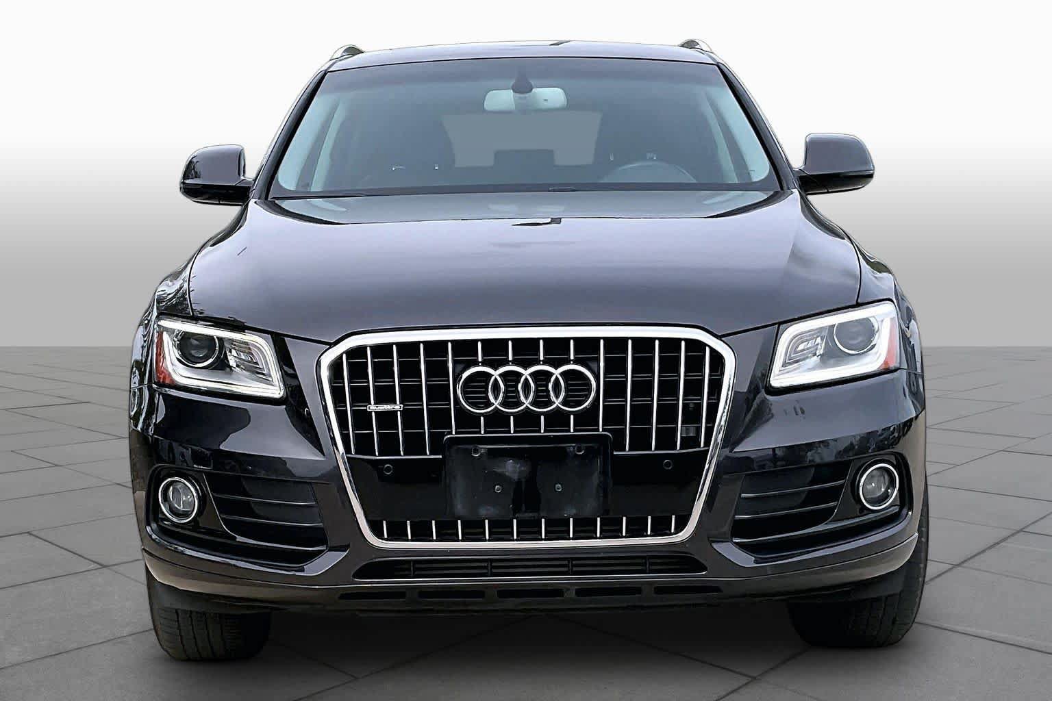 Used 2016 Audi Q5 2.0T Premium Plus w/ Technology Package AWD/4WD image 3