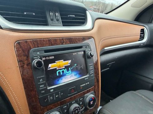 Used 2013 Chevrolet Traverse LT image 13