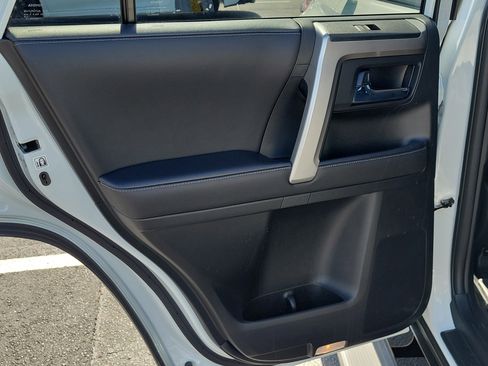 Used 2024 Toyota 4Runner SR5 Premium w/ Moonroof Package RWD image 13