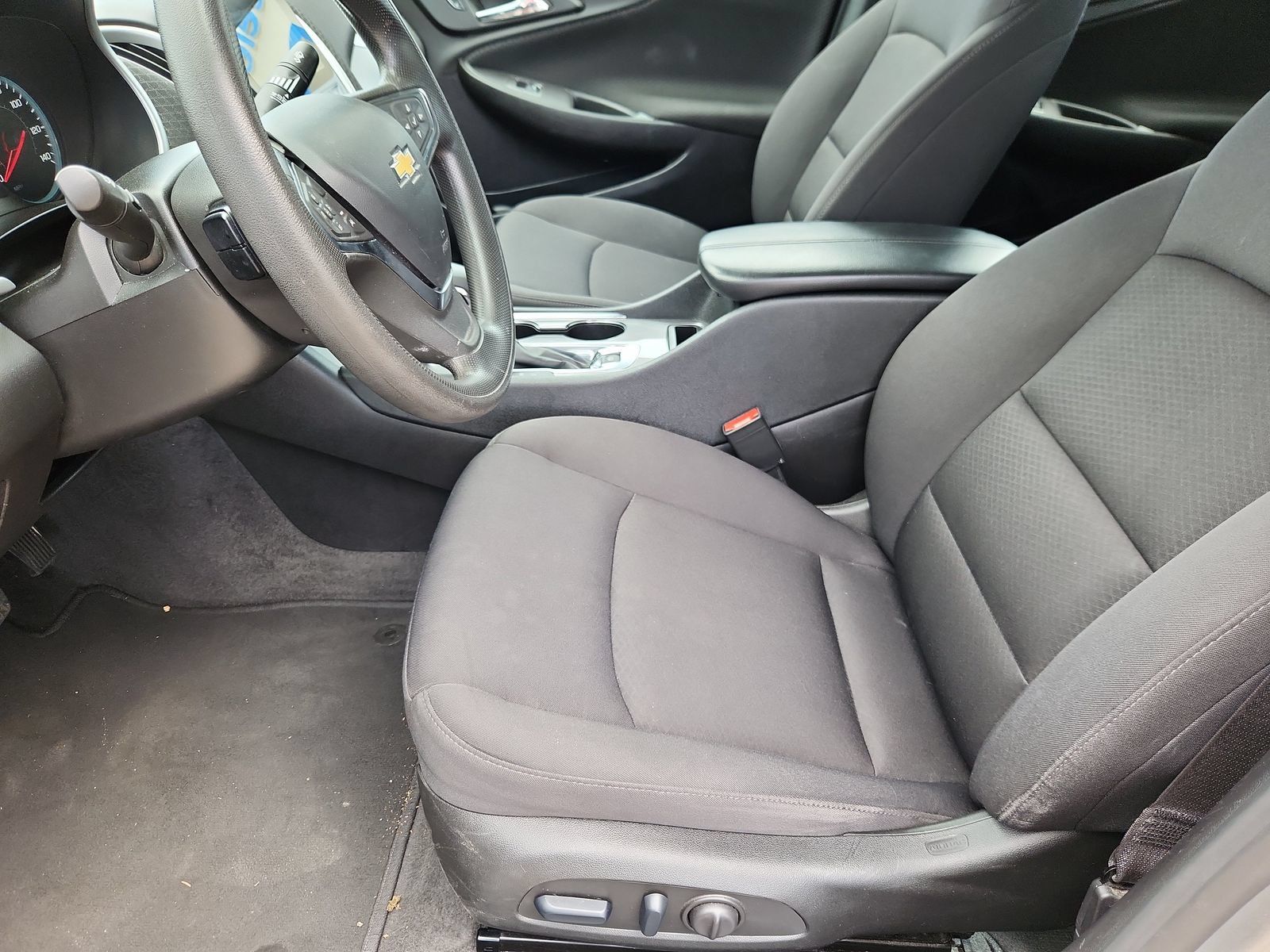 Used 2024 Chevrolet Malibu LT FWD image 10