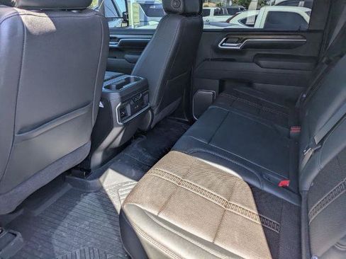 Used 2026 Chevrolet Silverado 3500 High Country w/ High Country Premium Package AWD/4WD image 13