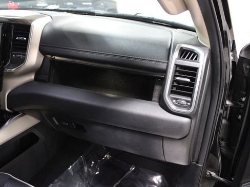 Used 2019 RAM 1500 Laramie image 23
