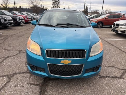 Used 2009 Chevrolet Aveo5 LS image 2