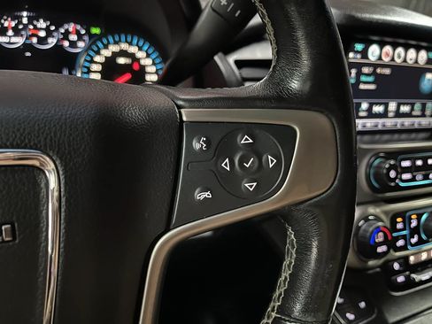 Used 2019 GMC Yukon Denali AWD/4WD image 15
