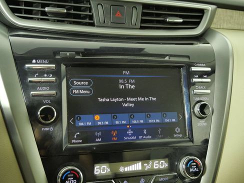 Used 2024 Nissan Murano SV AWD/4WD image 29