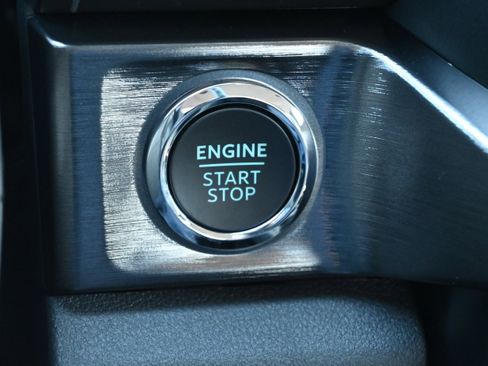 New 2026 Ford F250 Lariat w/ Black Appearance Package image 21