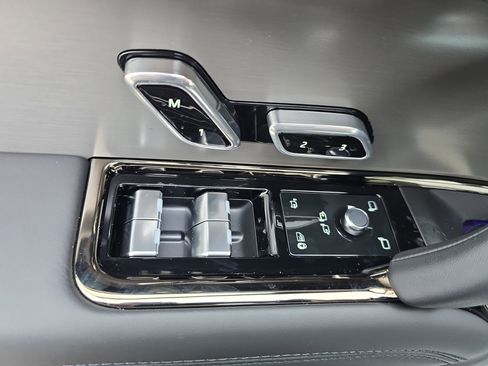 New 2026 Land Rover Range Rover Sport Dynamic SE image 27