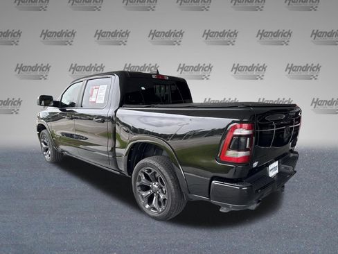 Used 2020 RAM 1500 Limited w/ Black Appearance Package AWD/4WD image 4