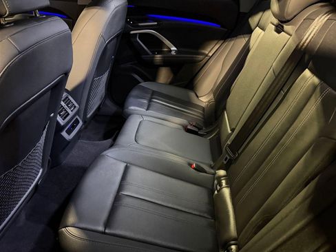 Certified 2025 Audi Q5 Premium w/ Convenience Package image 24