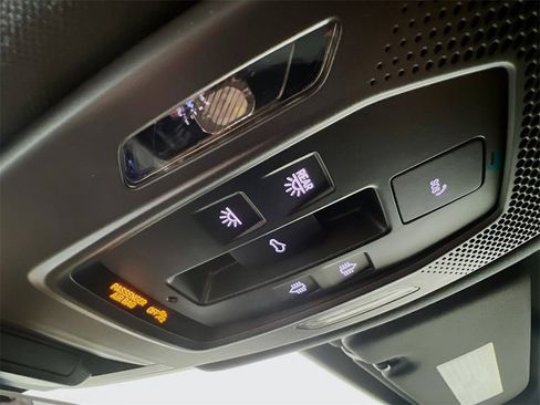 New 2026 Porsche Cayenne Base image 14