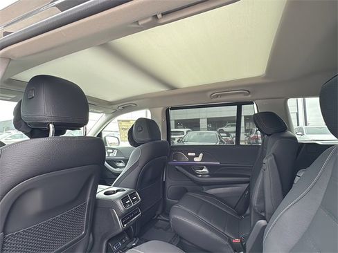 New 2026 Mercedes-Benz GLS 450 4MATIC image 14