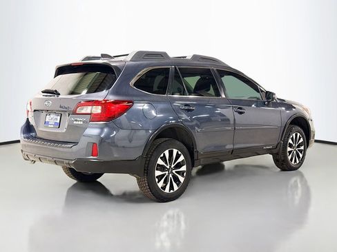 Used 2017 Subaru Outback 2.5i Limited image 8