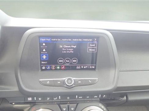 Used 2024 Chevrolet Camaro LT image 10