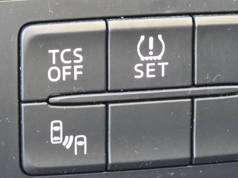 Used 2016 MAZDA CX-5 Touring image 8