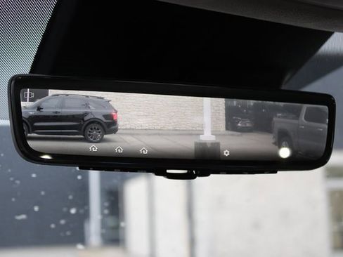 Used 2025 Kia Telluride SX Prestige image 32