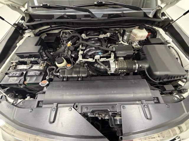 Used 2020 Nissan Armada Platinum w/ Platinum Reserve Package AWD/4WD image 28