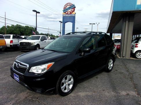 Used 2016 Subaru Forester 2.5i Premium AWD/4WD image 1