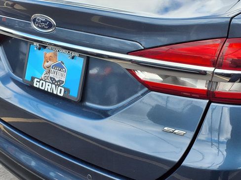 Used 2018 Ford Fusion SE w/ Fusion SE Technology Package image 22