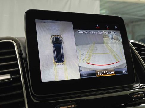 Used 2018 Mercedes-Benz GLE 63 AMG 4MATIC image 28