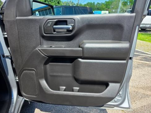 Used 2024 Chevrolet Silverado 1500 Custom AWD/4WD image 9