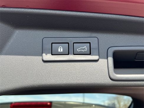 New 2026 Subaru Outback Premium image 34