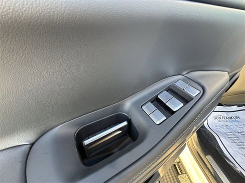 New 2025 Lincoln Navigator Reserve image 13