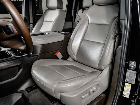 Used 2020 Chevrolet Silverado 2500 LTZ AWD/4WD image 30