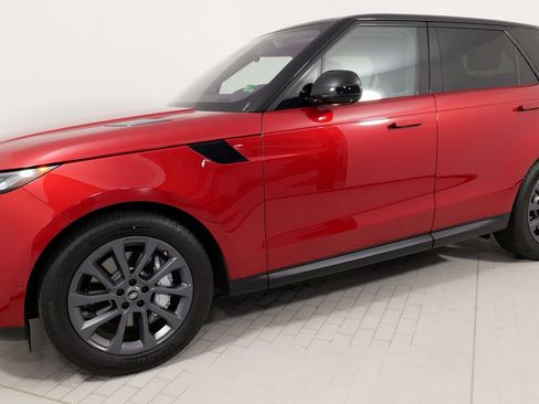 Used 2023 Land Rover Range Rover Sport SE image 1