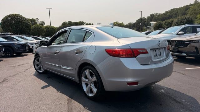 Used 2015 Acura ILX FWD image 4