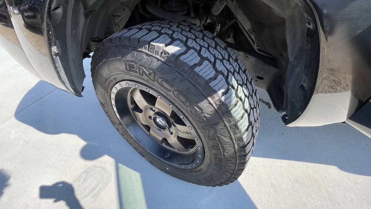 Used 2005 Toyota 4Runner SR5 RWD image 12