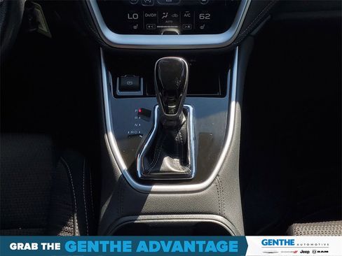 Used 2022 Subaru Outback Premium image 24