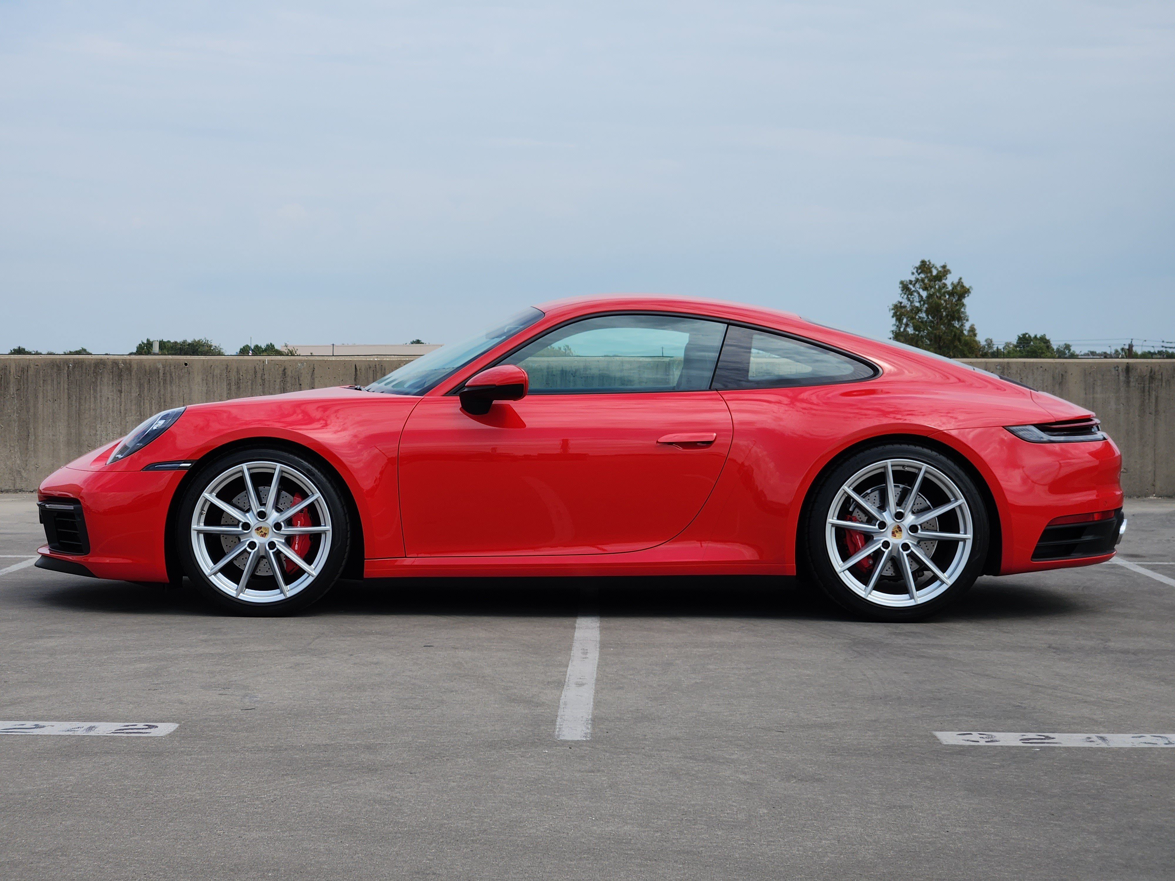 Used 2020 Porsche 911 Carrera S RWD image 2