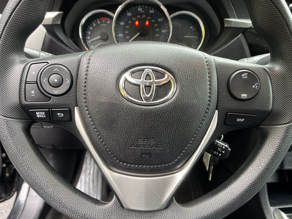 Used 2016 Toyota Corolla LE FWD image 14
