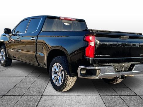 Used 2019 Chevrolet Silverado 1500 LTZ w/ LTZ Convenience Package image 9