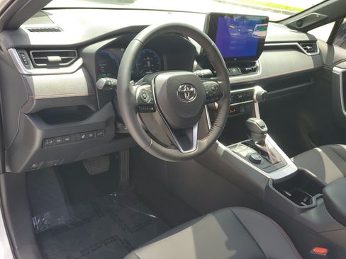 Used 2024 Toyota RAV4 XSE w/ Weather Package AWD/4WD image 21