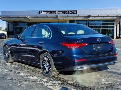 Used 2023 Mercedes-Benz C 300 4MATIC Sedan image 3